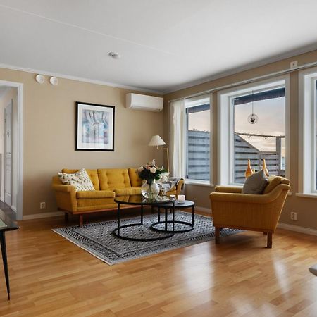Villa Seafront With Terrific View By Ajf Dream Living à Fjällbacka Extérieur photo